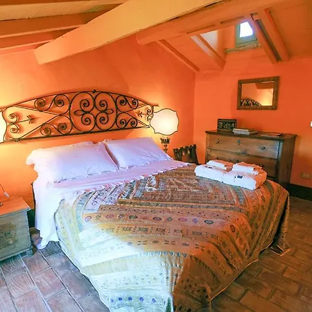 Montone Sleeps 10 Pool Wifi モントーネ